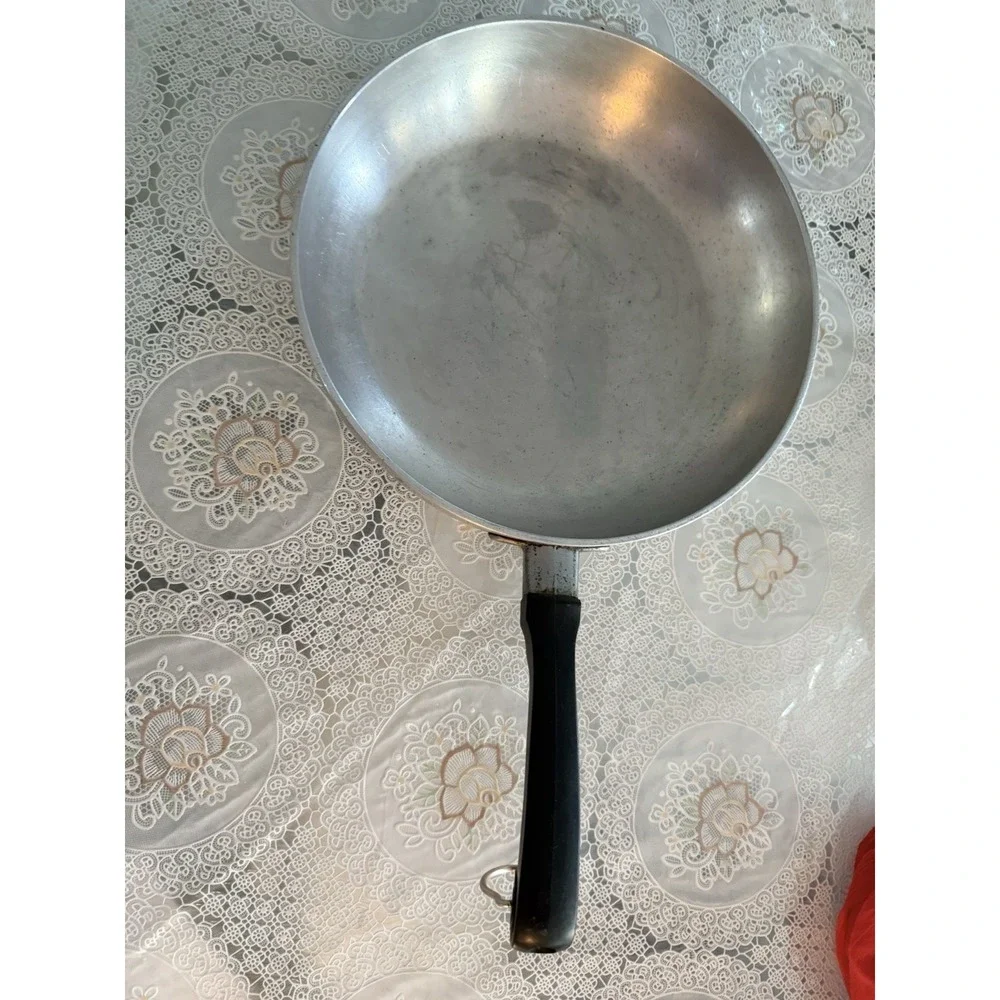 Wear-Ever Hallite 3‎ PC Vintage Aluminum Cookware Set Copper Lids Made In USA